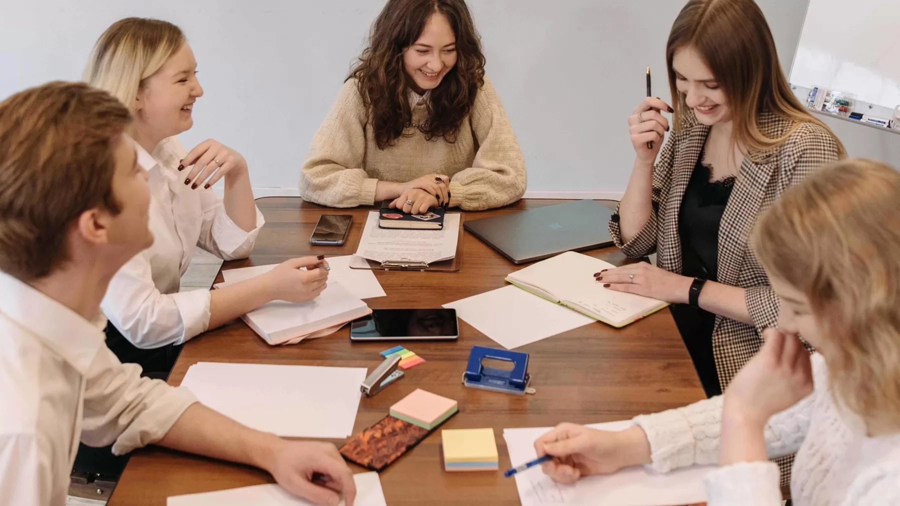 Building a marketing team 24f70b2400106f0946faa2d8ed6c1bc4