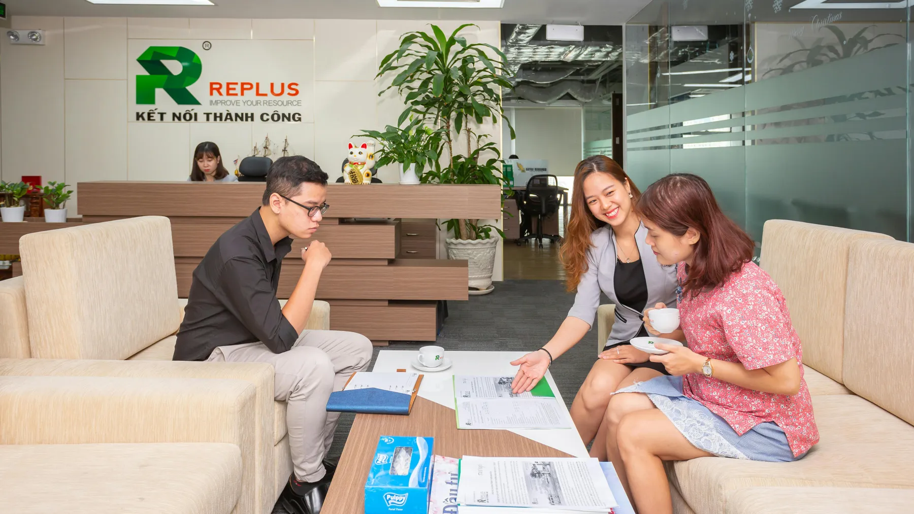 Brand discussion strategy