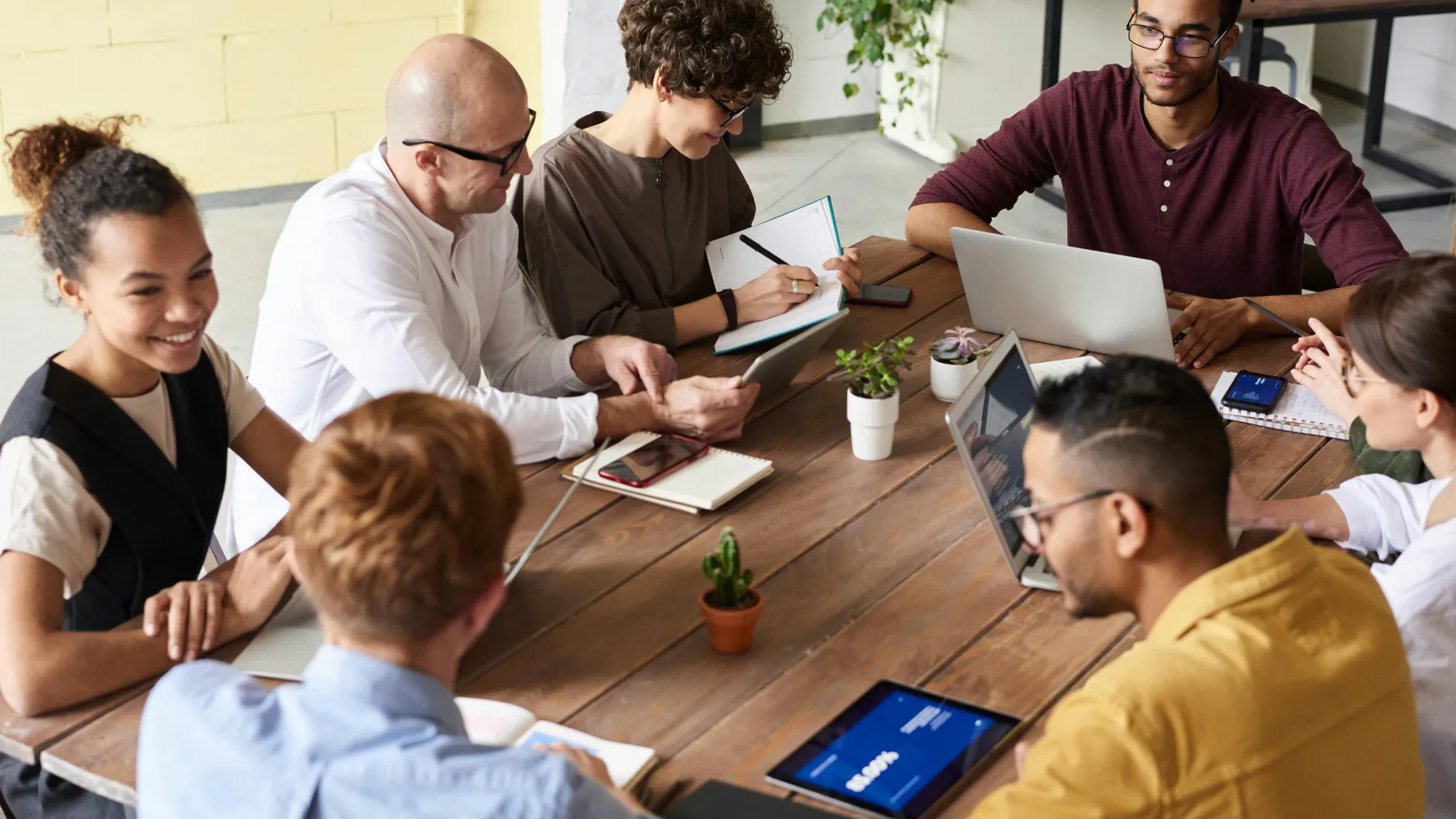 Project management team discussion